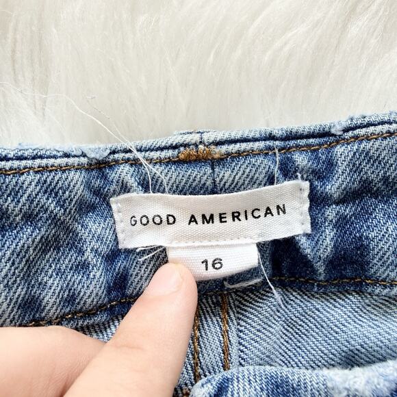 Good American Straight Leg Jeans Indigo Distressed Ends Size 16 - Picture 3 of 3